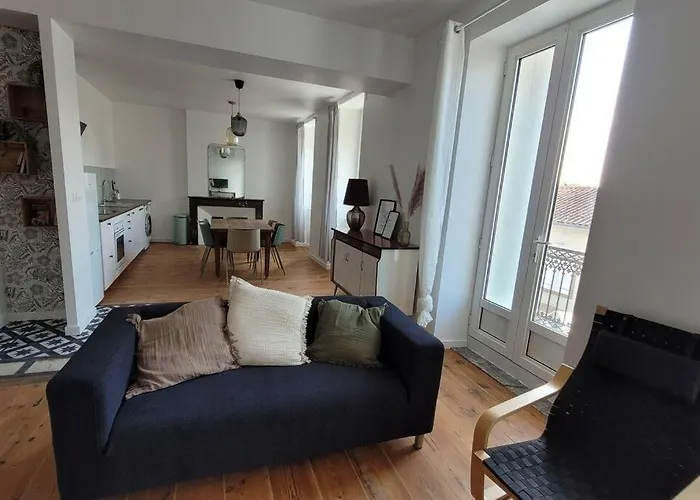 Διαμέρισμα Le De L'epicier